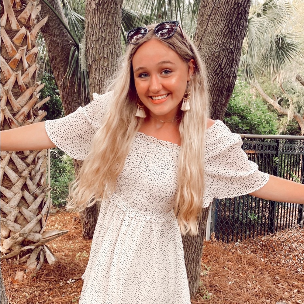 Meet your Posher, Alexa